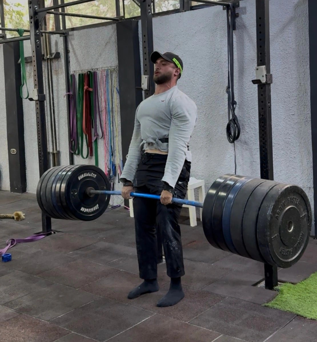 Ramez Asaad locking out a heavy deadlift